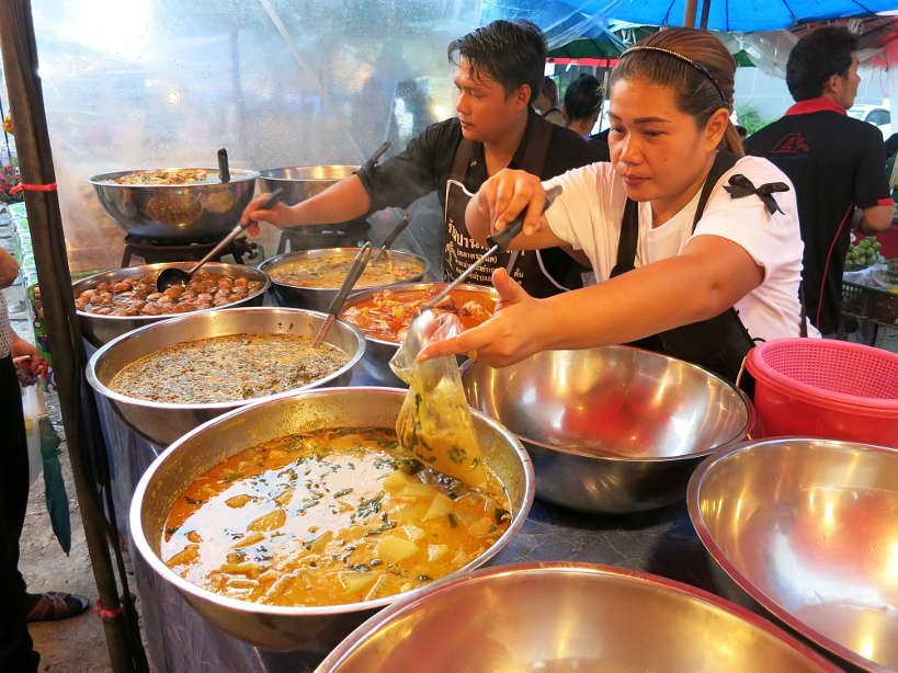 Sathorn Market Thai Curry Vendor Bangkok Markets Authentic Food Quest