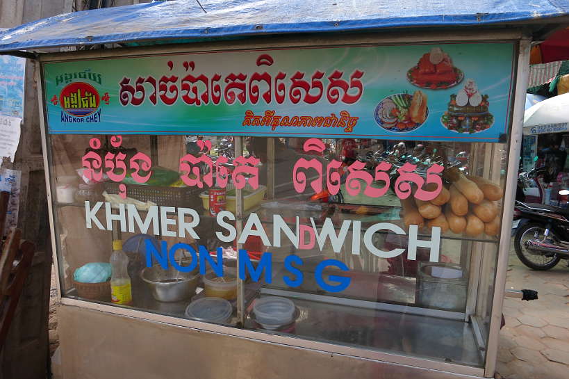 NumPangSandwichVendor_CambodiaStreetFood_AuthenticFoodQuest