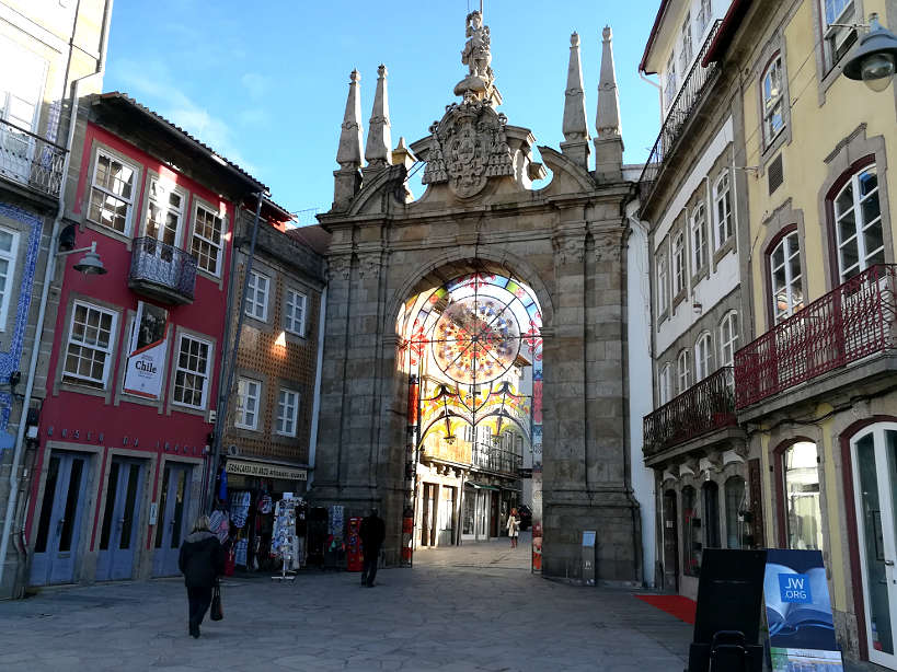 Arco da Porta Nova Braga Food Tour Day Trips From Porto Authentic Food Quest