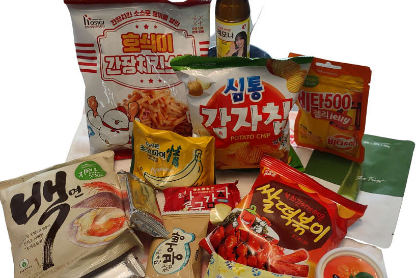 Seoul Box Signature Snacks Box April 2022 by Authentic Food Quest