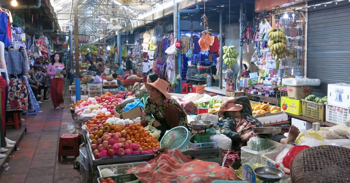 7 Surprising Phnom Penh Markets That Will Shake Up Your Senses 1