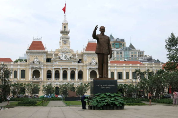 Guide To The Best Of The Food In Saigon: 15 Local Foods Not To Miss