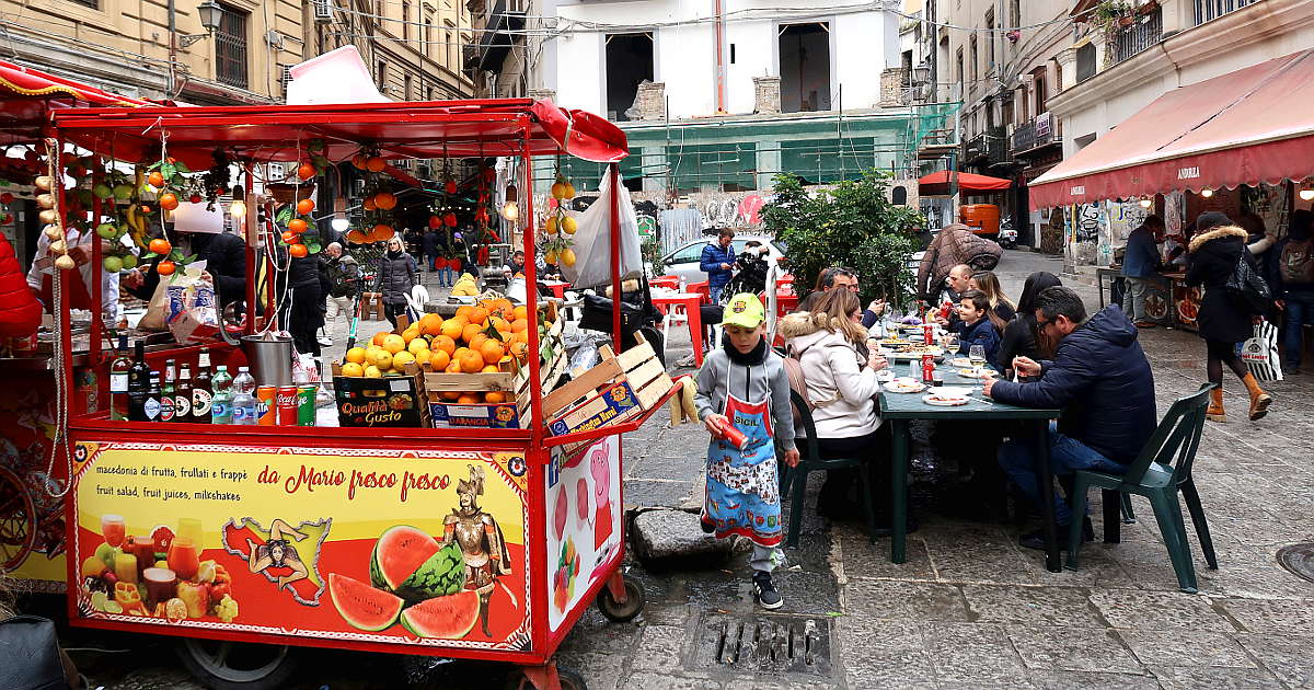 A Beloved Sicilian Street Food Comes Inside - The New York Times