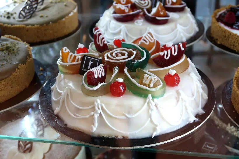 10 Most Popular Sicilian Desserts and Sweets - Insanely Good