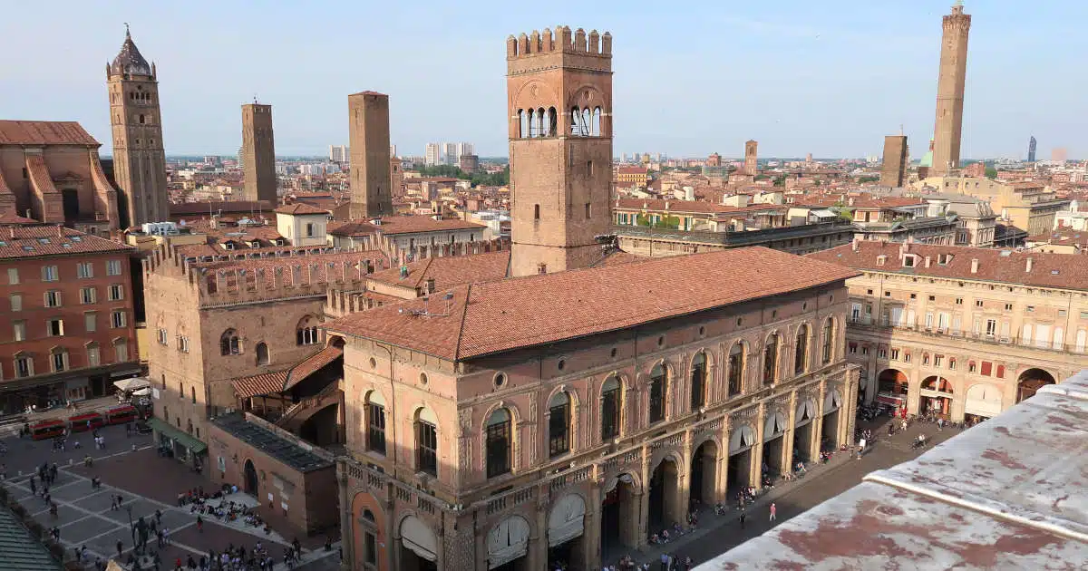 12 Reasons Why Is Bologna Worth Visiting (Food & Travel Guide)