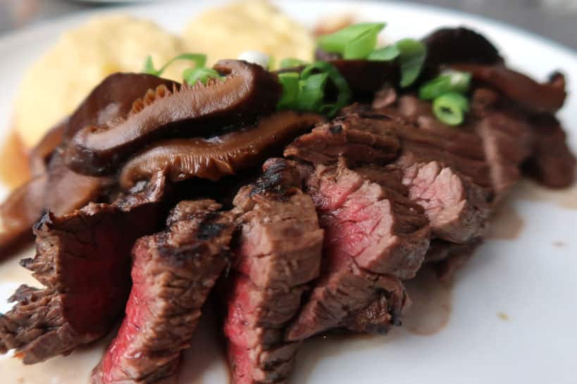 7 Best Affordable Restaurants Near Eiffel Tower For French Food Lovers