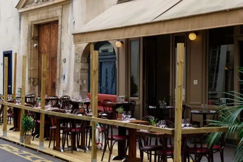 10 Old-Fashioned Paris Restaurants
